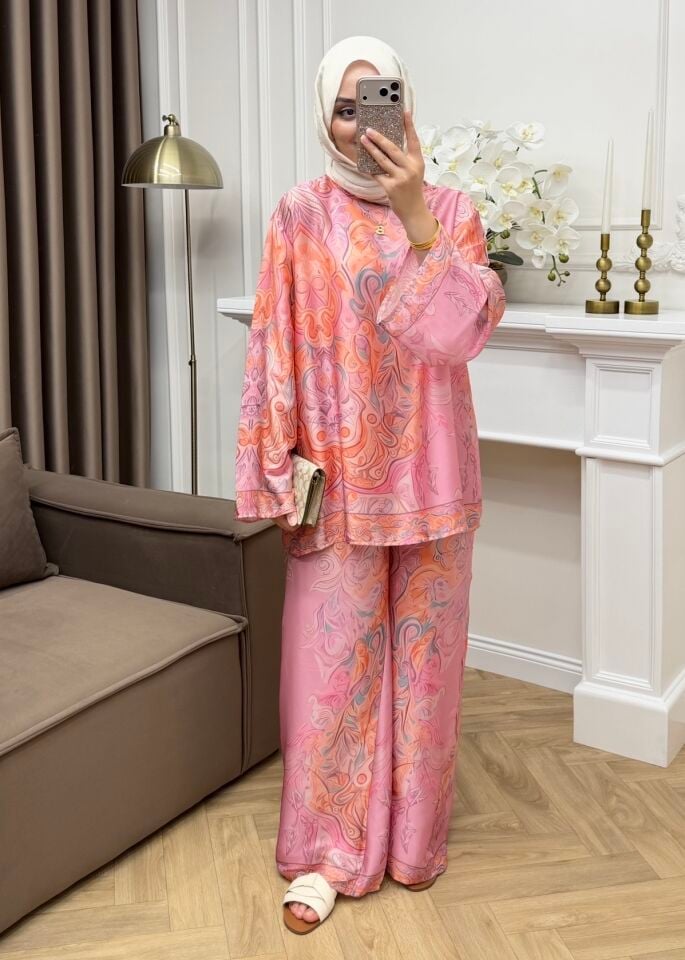 Ella Saten Takım Pembe