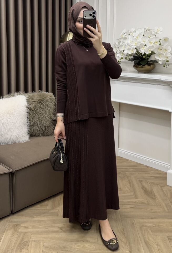 Noir Simli Merserize Etekli Takım Kahve