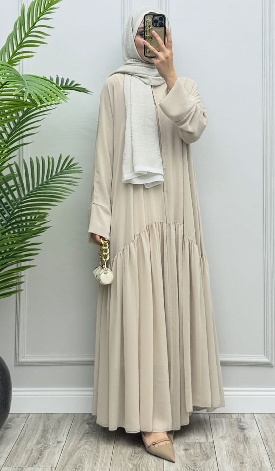 Larissa Abaya Bej