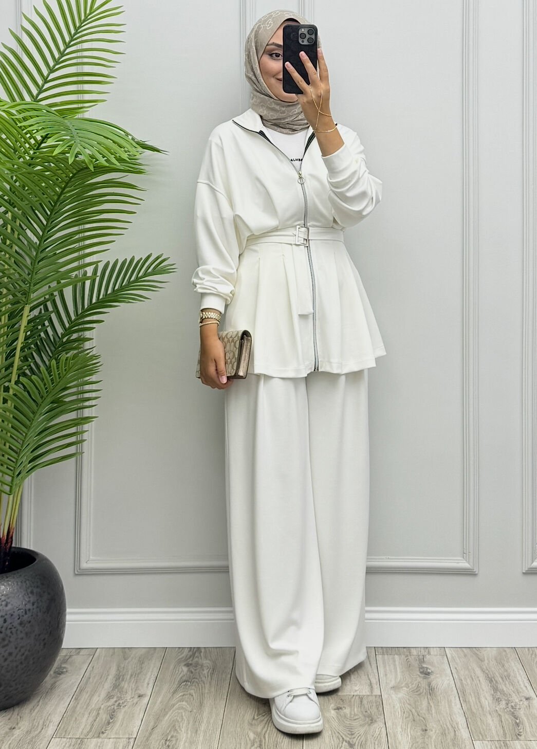 Petra Muadil Oysho Takım Beyaz