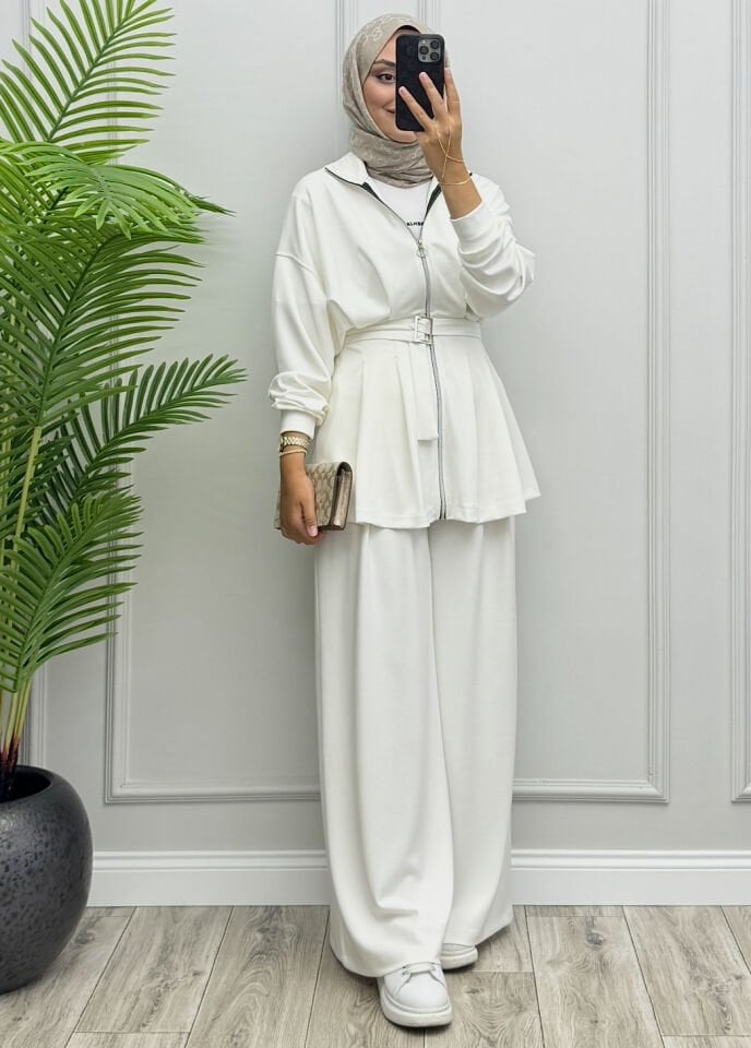 Petra Muadil Oysho Takım Beyaz