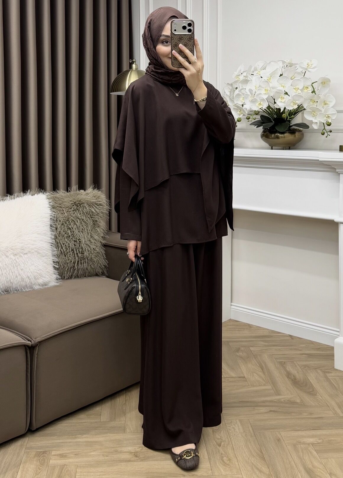 Vera Pelerinli Takım Kahve