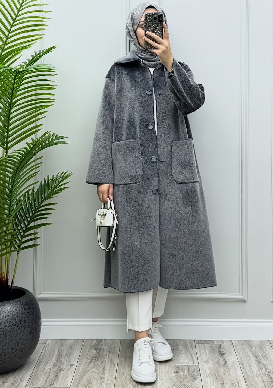 Nadia Kaban Antrasit