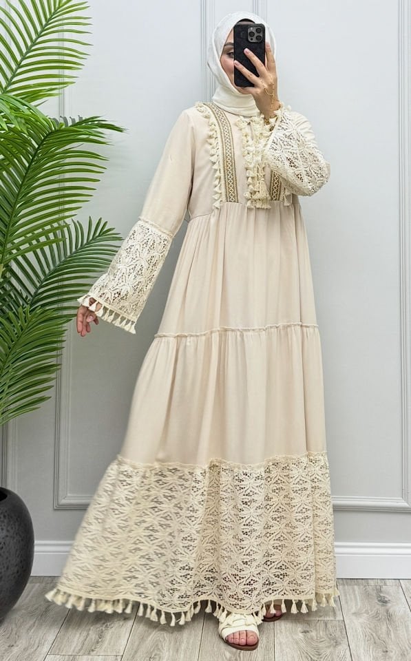 Dantelli Loura Elbise