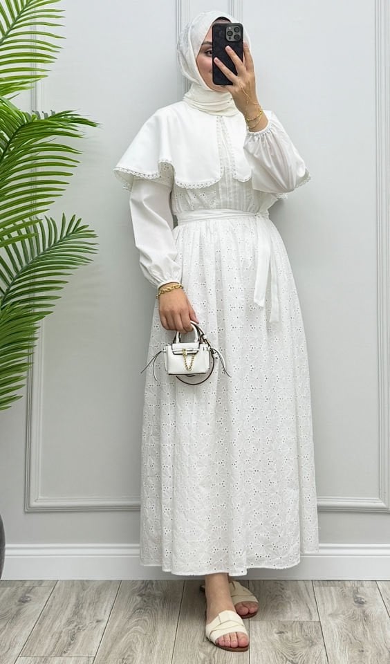 Yakalı Brode Elbise