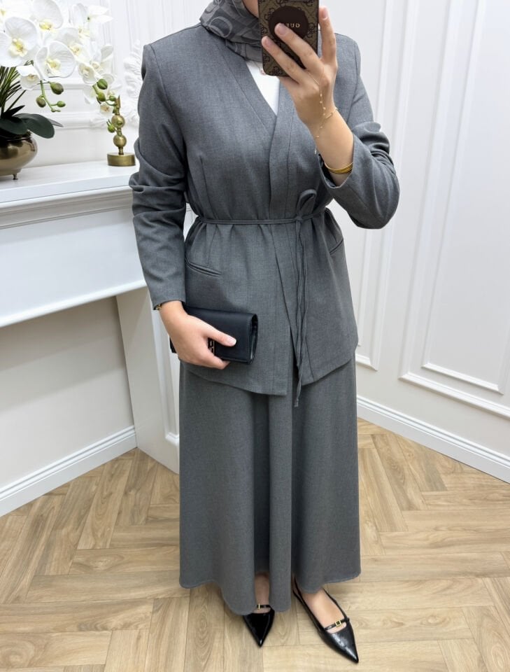 Sahra Etekli Takım Antrasit