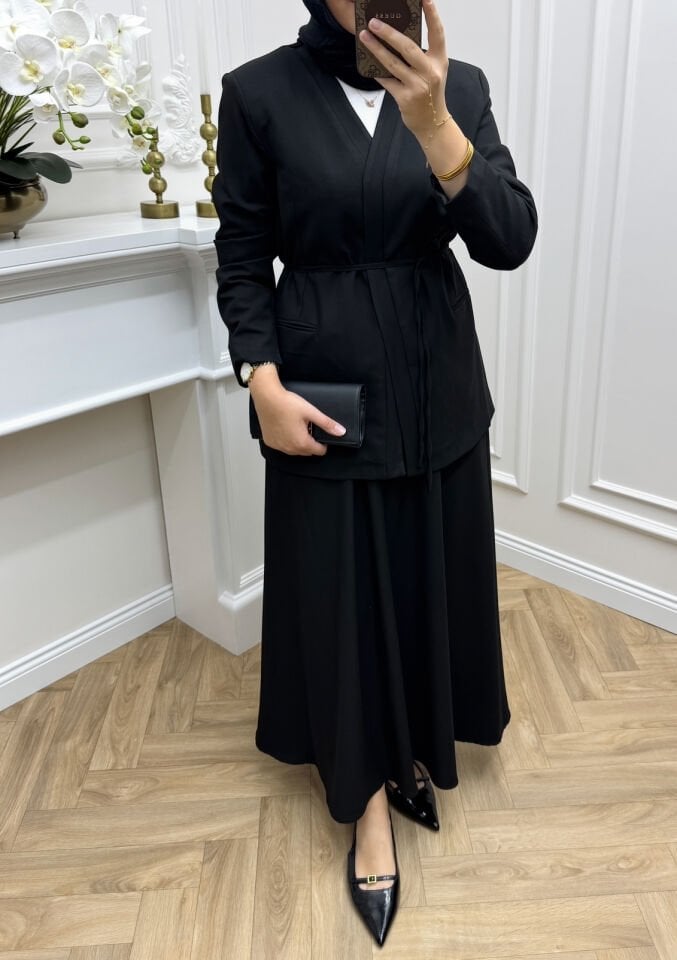 Sahra Etekli Takım Siyah