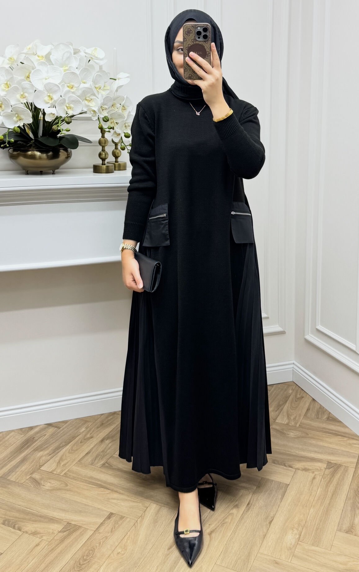 Sara Piliseli Triko Elbise Siyah