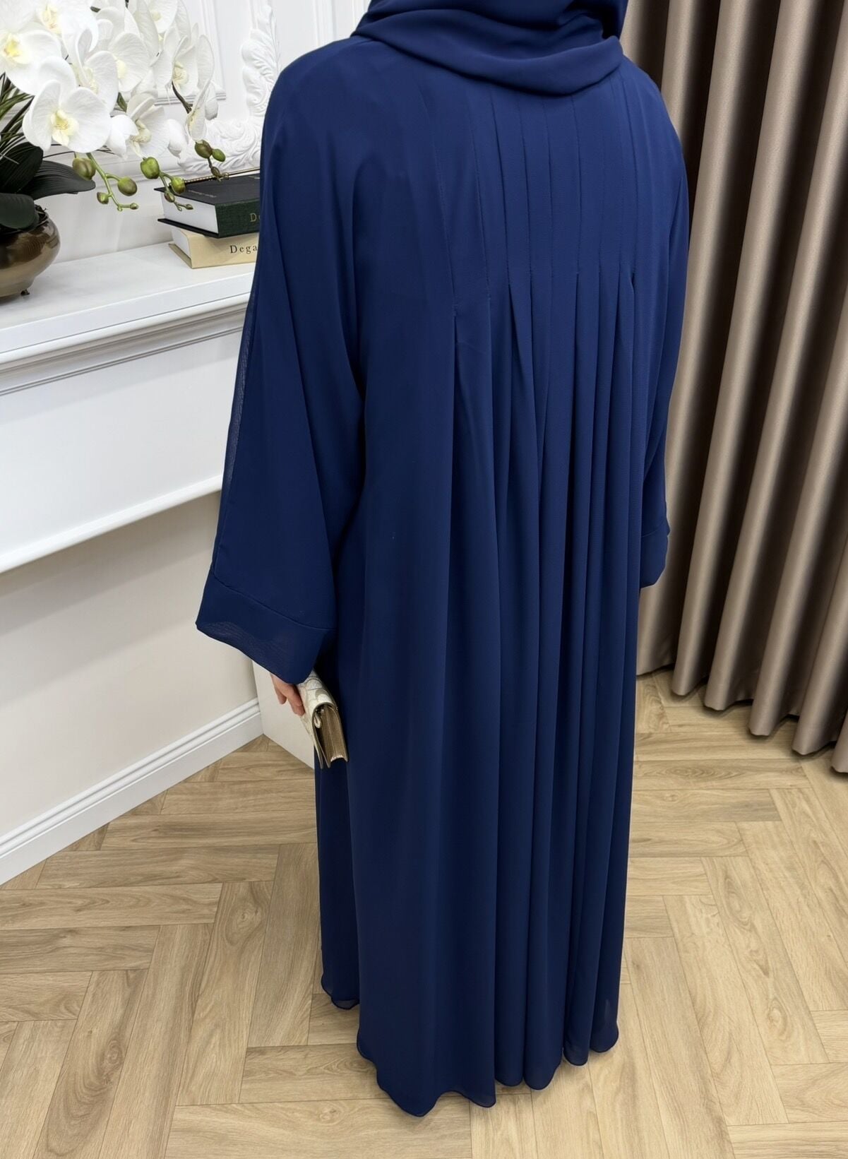 Almila Abaya Lacivert